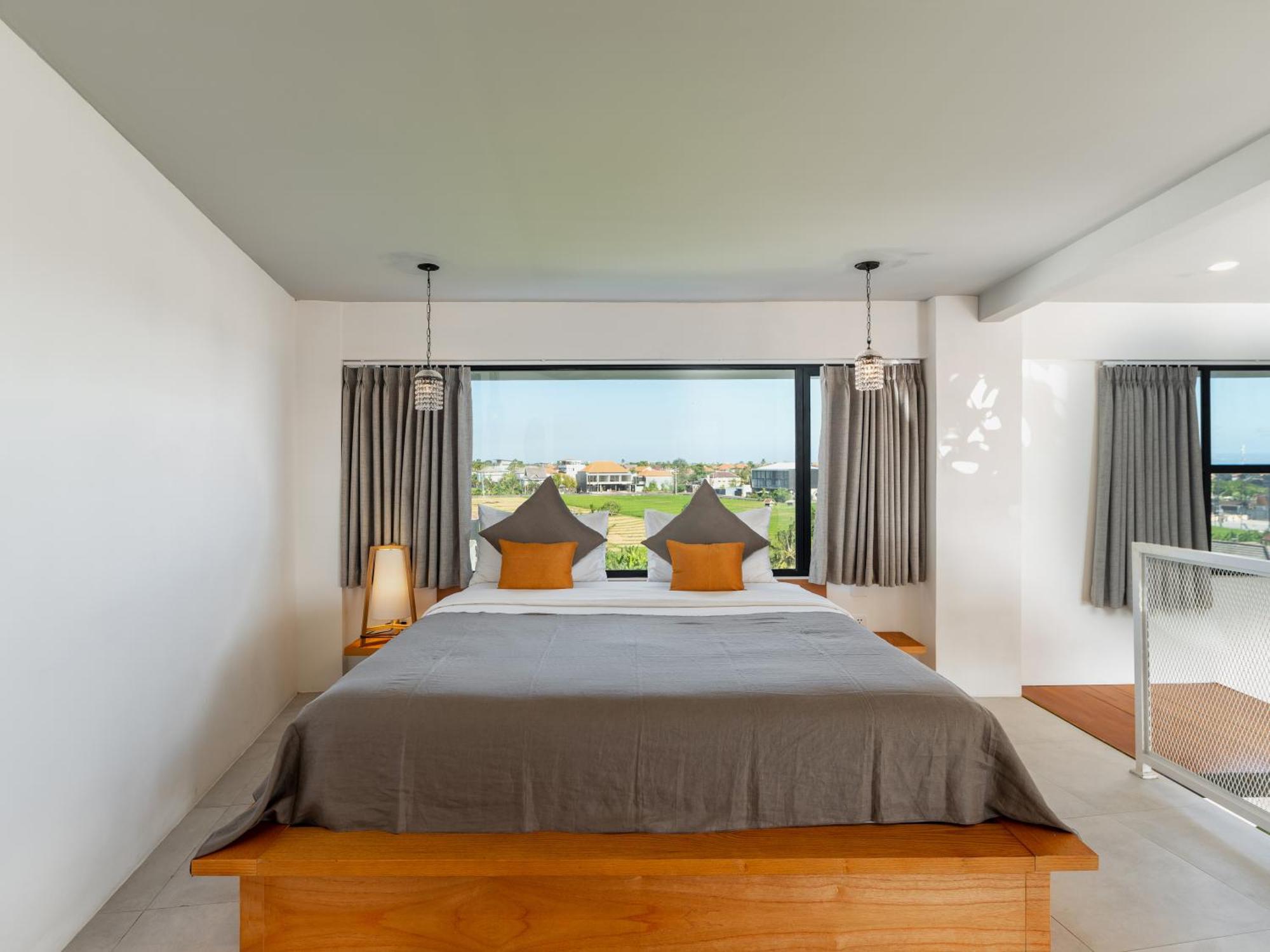 Tropicana Loft Managed By Cpm Bali Canggu (Bali)